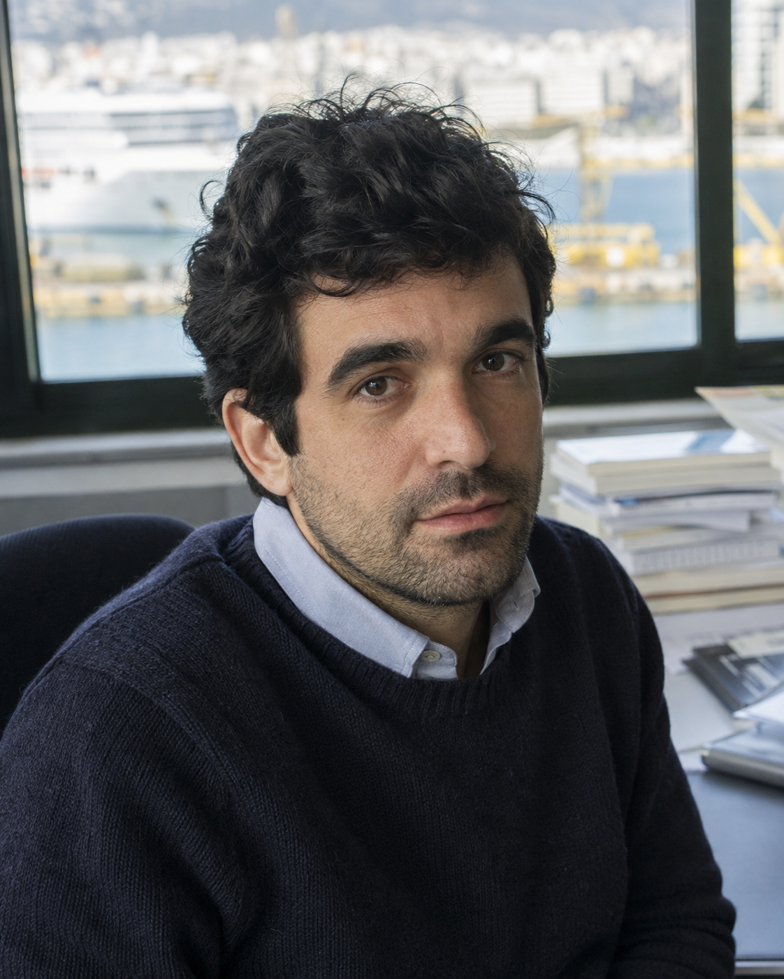 Portrait of Dr Nikos Papadakis